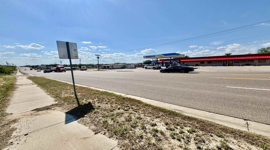 203 5TH ST, Zapata, Texas 78076, ,Land,For Sale,203 5TH ST,20253990