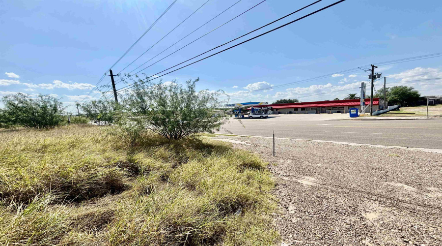 203 5TH ST, Zapata, Texas 78076, ,Land,For Sale,203 5TH ST,20253990