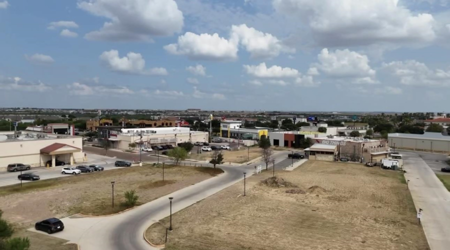 7518 McPherson Rd, Laredo, Texas 78041, ,Land,For Sale,7518 McPherson Rd,20253999