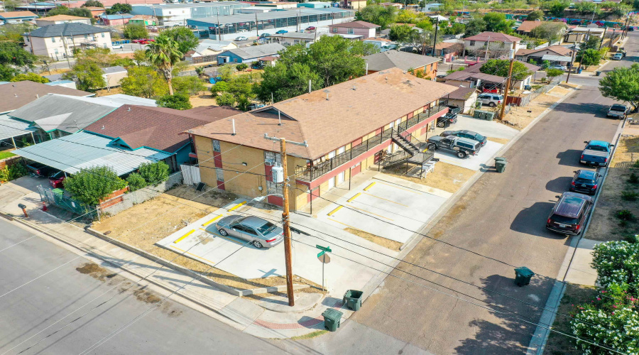 1001 Reynolds St, Laredo, Texas 78040, ,Multi-family,For Sale,1001 Reynolds St,20253977