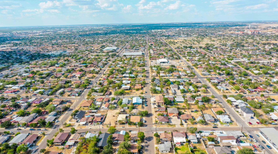 1001 Reynolds St, Laredo, Texas 78040, ,Multi-family,For Sale,1001 Reynolds St,20253977