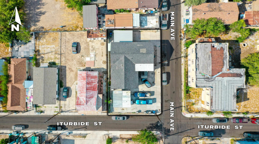 1702 Iturbide St, Laredo, Texas 78040, ,Multi-family,For Sale,1702 Iturbide St,20253978