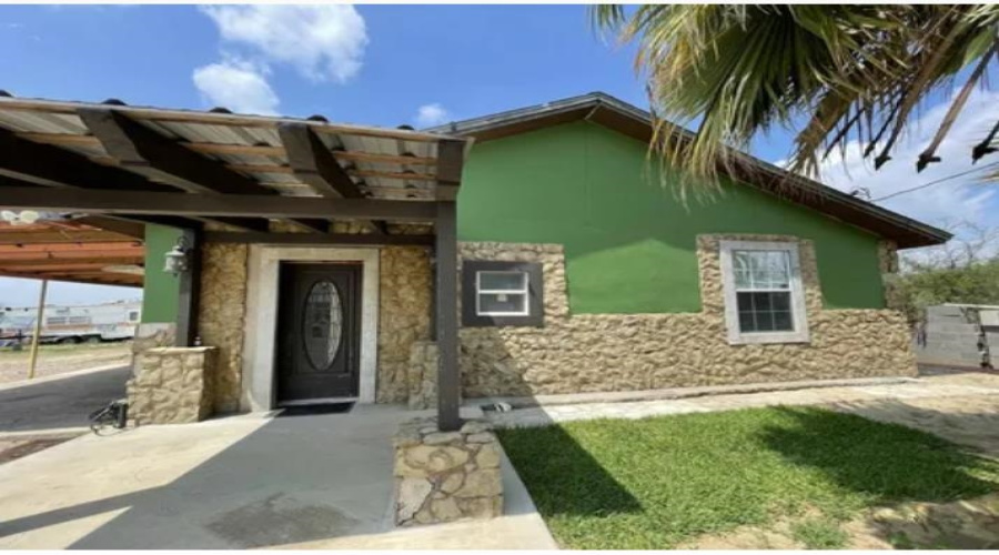 4119 N US Highway 83, San Ygnacio, Texas 78067, ,Land,For Sale,4119 N US Highway 83,20254036