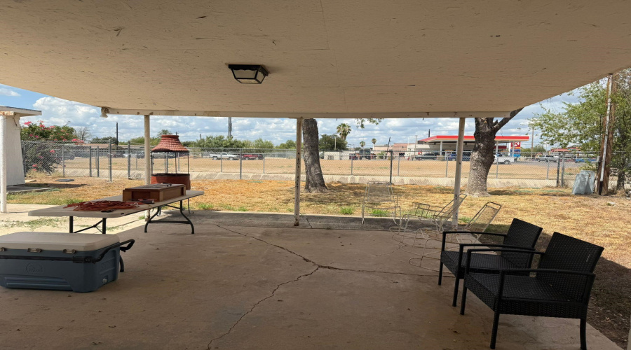 4804 Pita Dr, LAREDO, Texas 78041, 3 Bedrooms Bedrooms, 5 Rooms Rooms,2 BathroomsBathrooms,Residential,For Rent,4804 Pita Dr,20253865