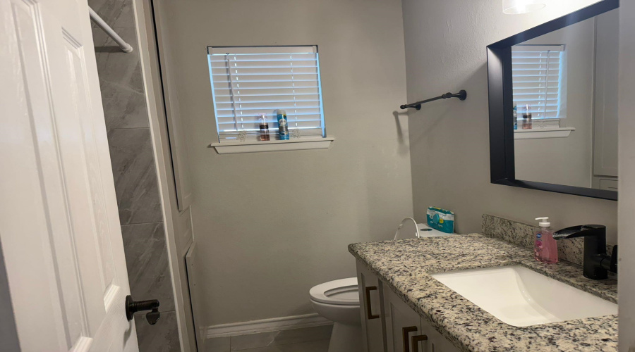 4804 Pita Dr, LAREDO, Texas 78041, 3 Bedrooms Bedrooms, 5 Rooms Rooms,2 BathroomsBathrooms,Residential,For Rent,4804 Pita Dr,20253865