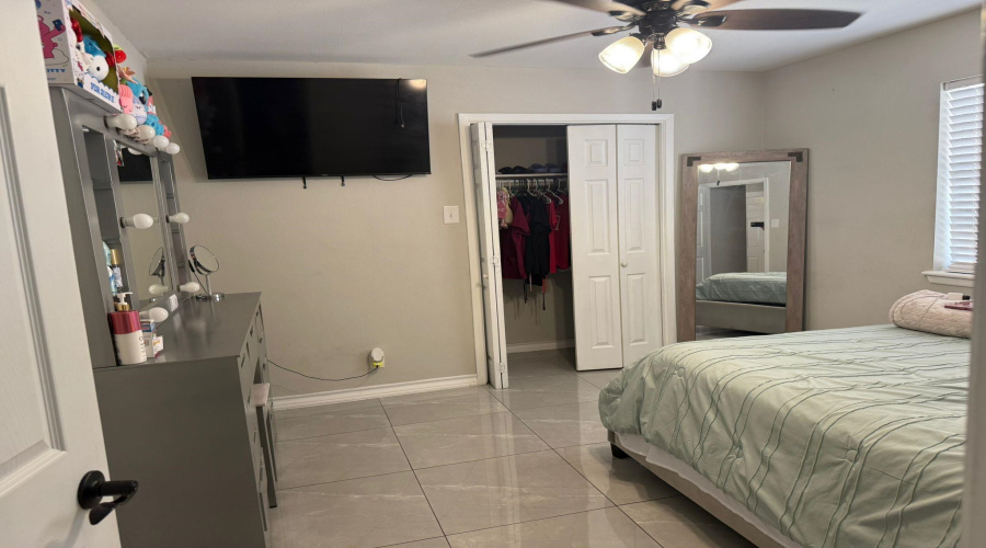 4804 Pita Dr, LAREDO, Texas 78041, 3 Bedrooms Bedrooms, 5 Rooms Rooms,2 BathroomsBathrooms,Residential,For Rent,4804 Pita Dr,20253865