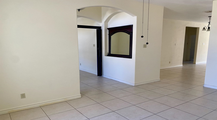 3905 Aidin St, laredo, Texas 78045, 4 Bedrooms Bedrooms, 7 Rooms Rooms,3 BathroomsBathrooms,Residential,For Sale,3905 Aidin St,20253873