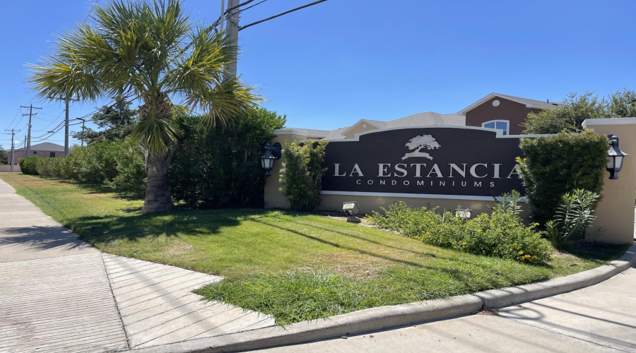 2619 San Isidro Pkwy, Laredo, Texas 78045, 2 Bedrooms Bedrooms, 4 Rooms Rooms,2 BathroomsBathrooms,Residential,For Rent,2619 San Isidro Pkwy,20253874 2619 San Isidro Pkwy, Laredo, Texas 78045, 2 Bedrooms Bedrooms, 4 Rooms Rooms,2 BathroomsBathrooms,Residential,For Rent,2619 San Isidro Pkwy,20253874