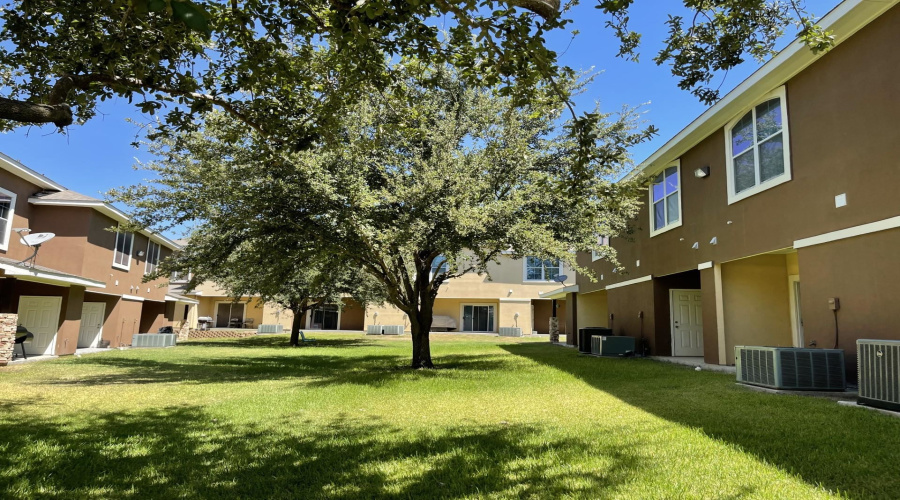 2619 San Isidro Pkwy, Laredo, Texas 78045, 2 Bedrooms Bedrooms, 4 Rooms Rooms,2 BathroomsBathrooms,Residential,For Rent,2619 San Isidro Pkwy,20253874 2619 San Isidro Pkwy, Laredo, Texas 78045, 2 Bedrooms Bedrooms, 4 Rooms Rooms,2 BathroomsBathrooms,Residential,For Rent,2619 San Isidro Pkwy,20253874