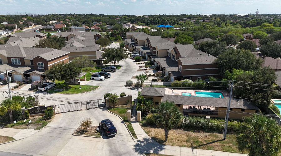 2619 San Isidro Pkwy, Laredo, Texas 78045, 2 Bedrooms Bedrooms, 4 Rooms Rooms,2 BathroomsBathrooms,Residential,For Sale,2619 San Isidro Pkwy,20253878