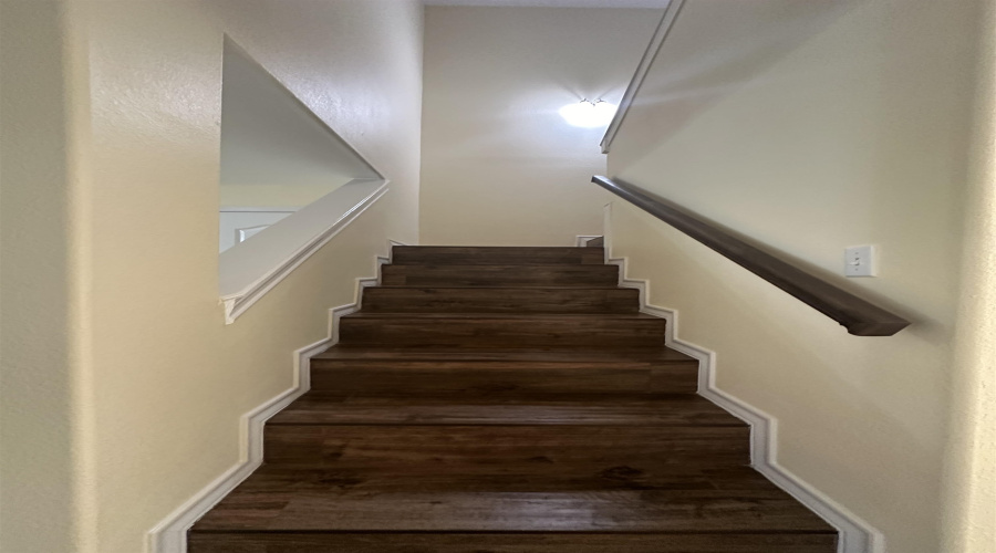 1000 Ranchway Dr, Laredo, Texas 78045, 3 Bedrooms Bedrooms, 7 Rooms Rooms,3 BathroomsBathrooms,Residential,For Rent,1000 Ranchway Dr,20253883