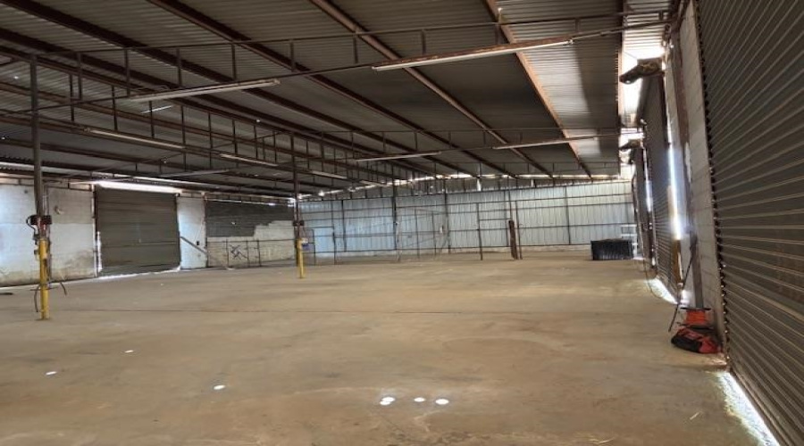 5215 U.S. Hwy 83 South, LAREDO, Texas 78046, 1 Bedroom Bedrooms, 21 Rooms Rooms,3 BathroomsBathrooms,Commercial/industrial,For Sale,5215 U.S. Hwy 83 South,20253983
