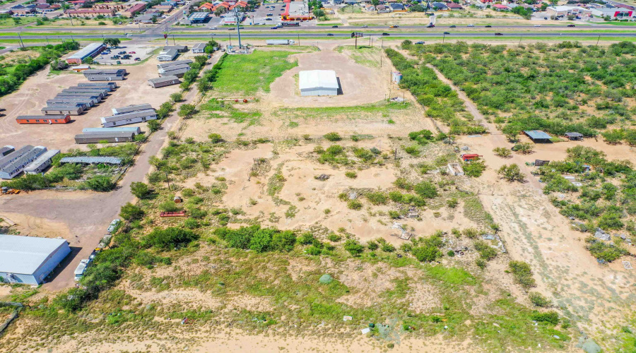 5215 U.S. Hwy 83 South, LAREDO, Texas 78046, 1 Bedroom Bedrooms, 21 Rooms Rooms,3 BathroomsBathrooms,Commercial/industrial,For Sale,5215 U.S. Hwy 83 South,20253983