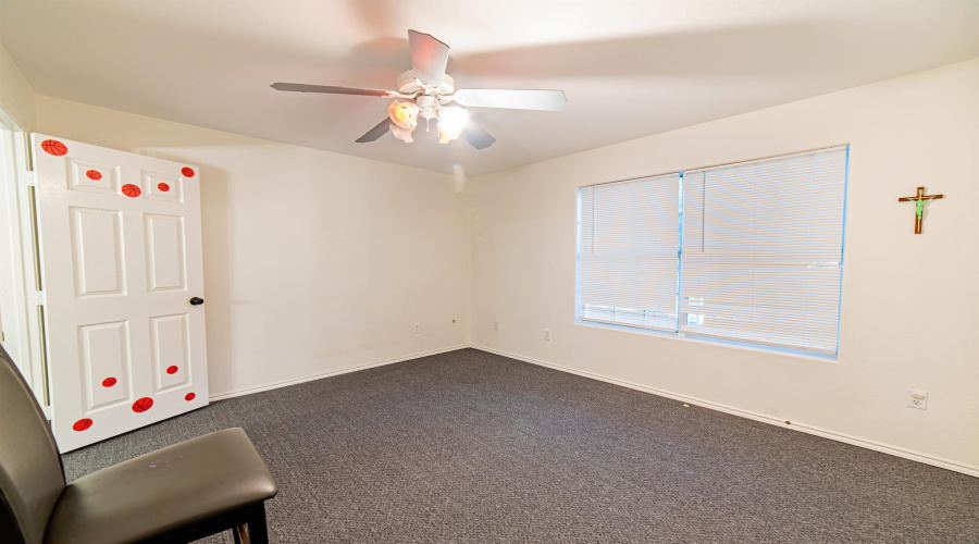 2139 Lima Lp, Laredo, Texas 78045, 5 Bedrooms Bedrooms, 7 Rooms Rooms,2 BathroomsBathrooms,Residential,For Sale,2139 Lima Lp,20253890