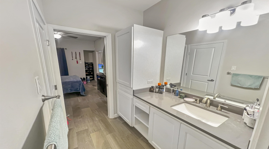 10902 International Blvd, LAREDO, Texas 78045, 3 Bedrooms Bedrooms, 5 Rooms Rooms,2 BathroomsBathrooms,Residential,For Rent,10902 International Blvd,20253892