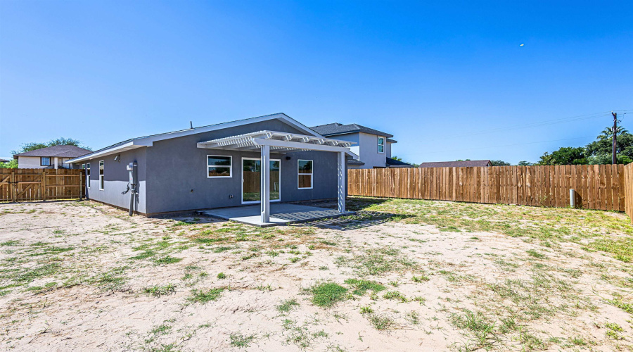 204 Alicante Dr, LAREDO, Texas 78046, 3 Bedrooms Bedrooms, 4 Rooms Rooms,2 BathroomsBathrooms,Residential,For Sale,204 Alicante Dr,20253896