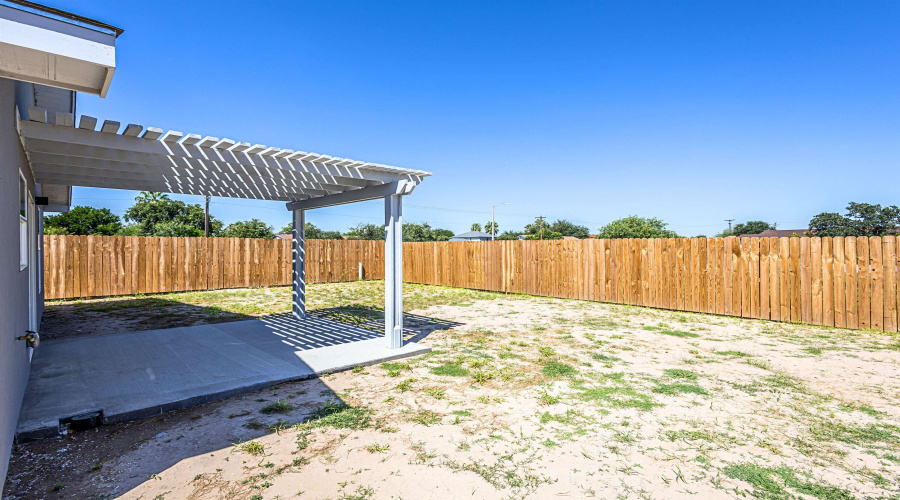 204 Alicante Dr, LAREDO, Texas 78046, 3 Bedrooms Bedrooms, 4 Rooms Rooms,2 BathroomsBathrooms,Residential,For Sale,204 Alicante Dr,20253896
