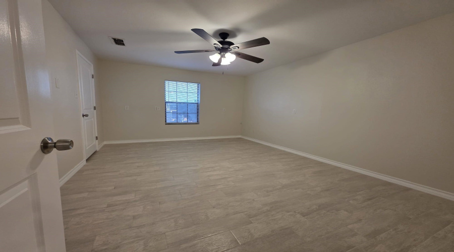 1703 Violeta Ct, Laredo, Texas 78041, 4 Bedrooms Bedrooms, 6 Rooms Rooms,2 BathroomsBathrooms,Residential,For Rent,1703 Violeta Ct,20253898