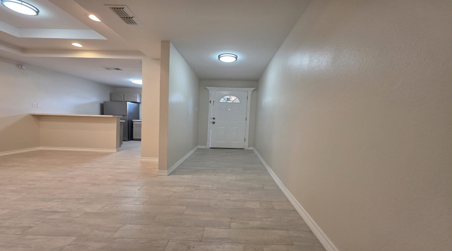1703 Violeta Ct, Laredo, Texas 78041, 4 Bedrooms Bedrooms, 6 Rooms Rooms,2 BathroomsBathrooms,Residential,For Rent,1703 Violeta Ct,20253898