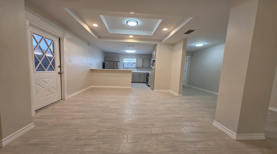 1703 Violeta Ct, Laredo, Texas 78041, 4 Bedrooms Bedrooms, 6 Rooms Rooms,2 BathroomsBathrooms,Residential,For Rent,1703 Violeta Ct,20253898