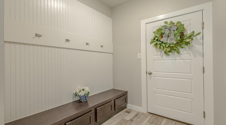 1615 Sambar Lp, Laredo, Texas 78045, 3 Bedrooms Bedrooms, 6 Rooms Rooms,2 BathroomsBathrooms,Residential,For Sale,1615 Sambar Lp,20253900