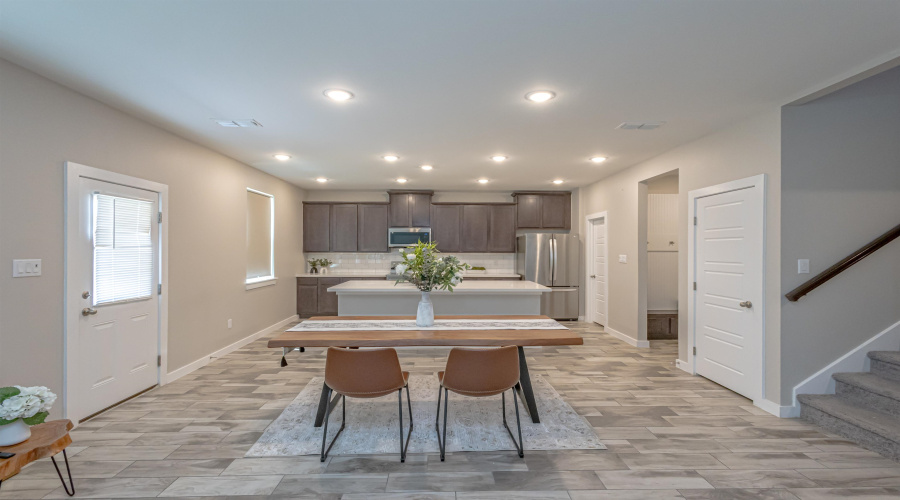 1615 Sambar Lp, Laredo, Texas 78045, 3 Bedrooms Bedrooms, 6 Rooms Rooms,2 BathroomsBathrooms,Residential,For Sale,1615 Sambar Lp,20253900