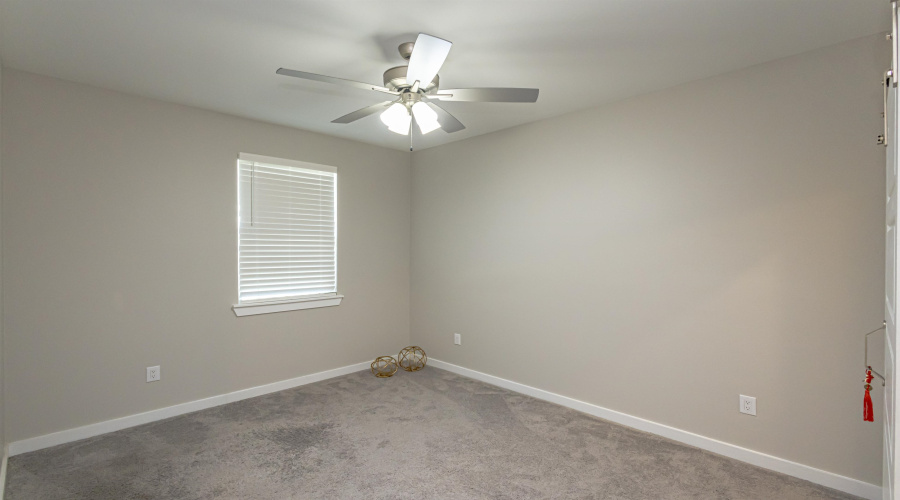 1615 Sambar Lp, Laredo, Texas 78045, 3 Bedrooms Bedrooms, 6 Rooms Rooms,2 BathroomsBathrooms,Residential,For Sale,1615 Sambar Lp,20253900