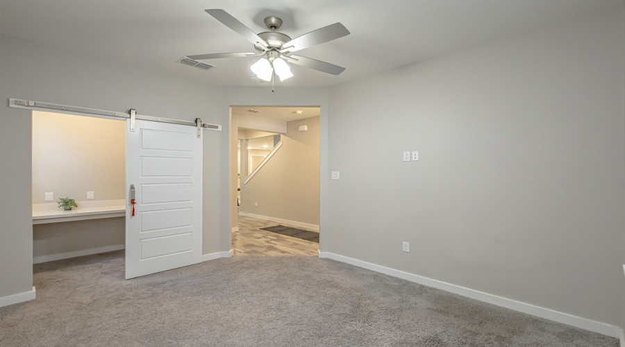 1615 Sambar Lp, Laredo, Texas 78045, 3 Bedrooms Bedrooms, 6 Rooms Rooms,2 BathroomsBathrooms,Residential,For Sale,1615 Sambar Lp,20253900