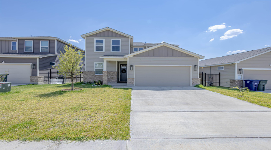 1615 Sambar Lp, Laredo, Texas 78045, 3 Bedrooms Bedrooms, 6 Rooms Rooms,2 BathroomsBathrooms,Residential,For Sale,1615 Sambar Lp,20253900