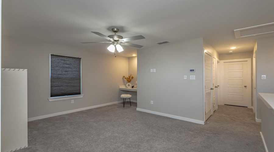 1615 Sambar Lp, Laredo, Texas 78045, 3 Bedrooms Bedrooms, 6 Rooms Rooms,2 BathroomsBathrooms,Residential,For Sale,1615 Sambar Lp,20253900