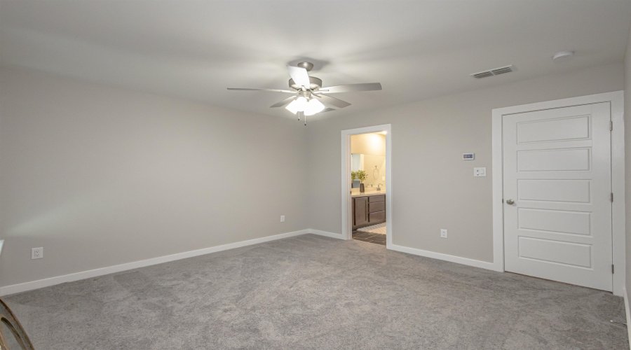 1615 Sambar Lp, Laredo, Texas 78045, 3 Bedrooms Bedrooms, 6 Rooms Rooms,2 BathroomsBathrooms,Residential,For Sale,1615 Sambar Lp,20253900