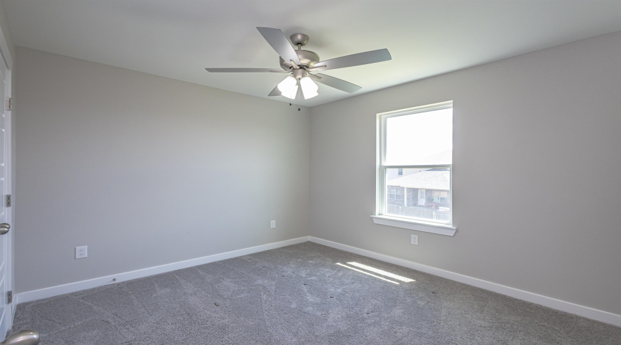 1615 Sambar Lp, Laredo, Texas 78045, 3 Bedrooms Bedrooms, 6 Rooms Rooms,2 BathroomsBathrooms,Residential,For Sale,1615 Sambar Lp,20253900