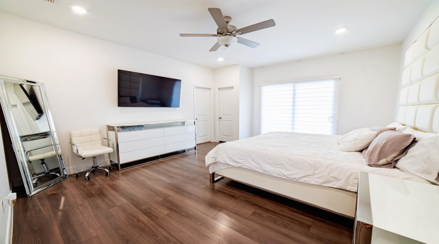 2404 Norman Mailer, laredo, Texas 78041, 4 Bedrooms Bedrooms, 7 Rooms Rooms,3 BathroomsBathrooms,Residential,For Rent,2404 Norman Mailer,20253913 2404 Norman Mailer, laredo, Texas 78041, 4 Bedrooms Bedrooms, 7 Rooms Rooms,3 BathroomsBathrooms,Residential,For Rent,2404 Norman Mailer,20253913