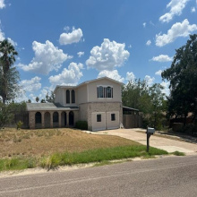 317 Farrell Rd, Laredo, Texas 78045, 3 Bedrooms Bedrooms, 7 Rooms Rooms,3 BathroomsBathrooms,Residential,For Sale,317 Farrell Rd,20253915