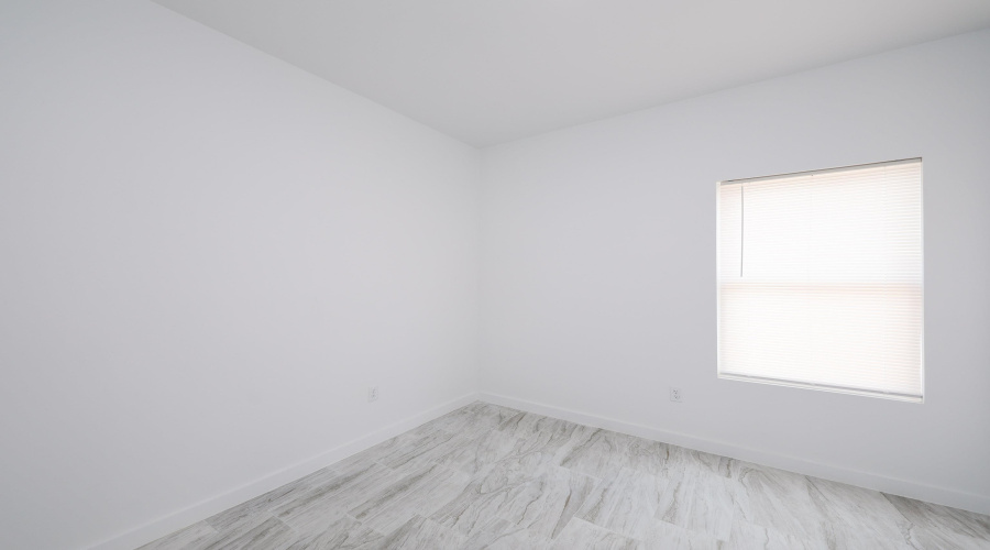 3911 Casa Blanca Lake Rd, Laredo, Texas 78041, 3 Bedrooms Bedrooms, 5 Rooms Rooms,2 BathroomsBathrooms,Residential,For Rent,3911 Casa Blanca Lake Rd,20253921