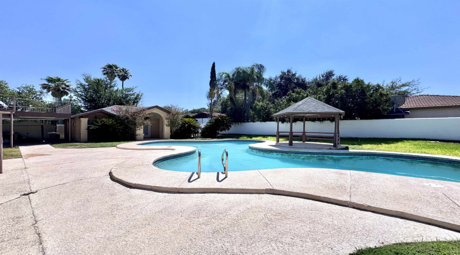 313 Linden Ln, Laredo, Texas 78041, 6 Bedrooms Bedrooms, 14 Rooms Rooms,5 BathroomsBathrooms,Residential,For Rent,313 Linden Ln,20253922 313 Linden Ln, Laredo, Texas 78041, 6 Bedrooms Bedrooms, 14 Rooms Rooms,5 BathroomsBathrooms,Residential,For Rent,313 Linden Ln,20253922