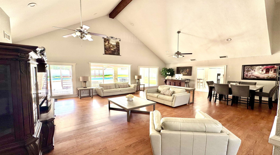 313 Linden Ln, Laredo, Texas 78041, 6 Bedrooms Bedrooms, 14 Rooms Rooms,5 BathroomsBathrooms,Residential,For Rent,313 Linden Ln,20253922 313 Linden Ln, Laredo, Texas 78041, 6 Bedrooms Bedrooms, 14 Rooms Rooms,5 BathroomsBathrooms,Residential,For Rent,313 Linden Ln,20253922