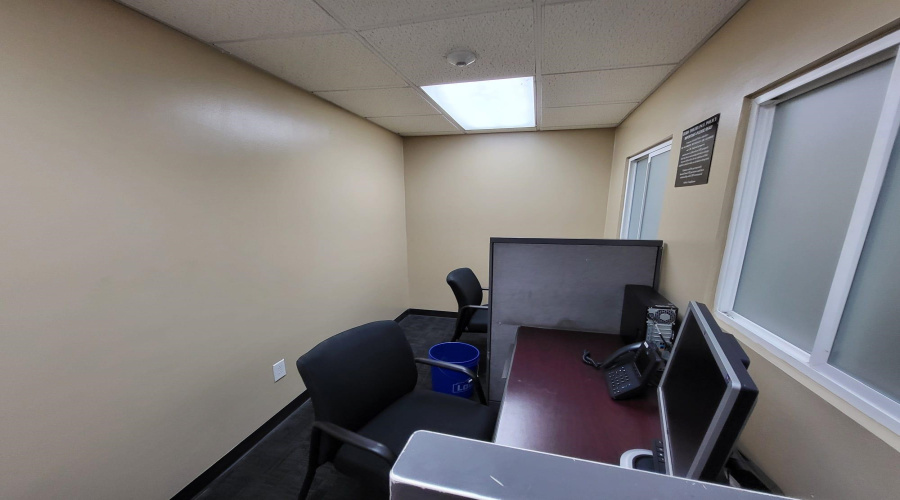 8422 Amparan Rd, Laredo, Texas 78045, 1 Bedroom Bedrooms, 21 Rooms Rooms,4 BathroomsBathrooms,Commercial/industrial,For Rent,8422 Amparan Rd,20254097
