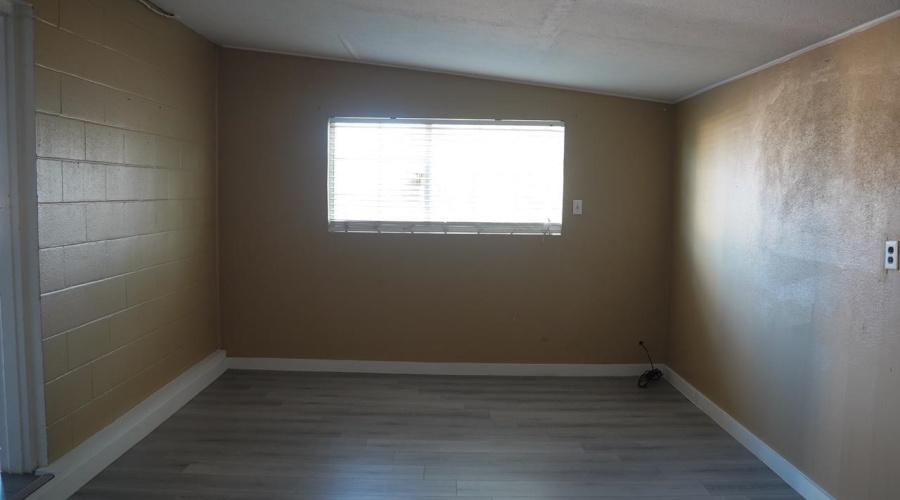 401 E Linar St, Hebbronville, Texas 78361, 3 Bedrooms Bedrooms, 6 Rooms Rooms,2 BathroomsBathrooms,Residential,For Sale,401 E Linar St,20253923