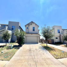 9941 Rosary, Laredo, Texas 78045, 4 Bedrooms Bedrooms, 9 Rooms Rooms,3 BathroomsBathrooms,Residential,For Sale,9941 Rosary,20253924
