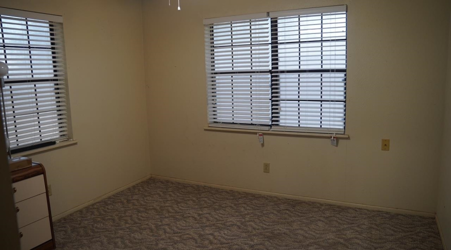 711 W North Ave, Hebbronville, Texas 78361, 3 Bedrooms Bedrooms, 6 Rooms Rooms,2 BathroomsBathrooms,Residential,For Sale,711 W North Ave,20253925