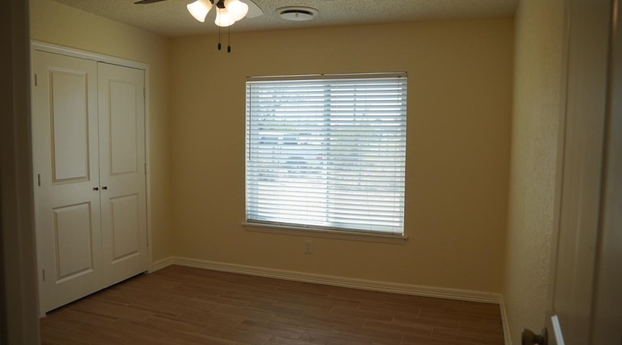807 N Smith Ave, Hebbronville, Texas 78361, 3 Bedrooms Bedrooms, 6 Rooms Rooms,2 BathroomsBathrooms,Residential,For Sale,807 N Smith Ave,20253928