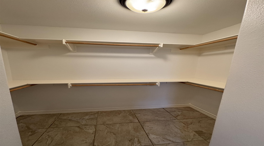 4405 Indian River Ave, Laredo, Texas 78045, 3 Bedrooms Bedrooms, 4 Rooms Rooms,2 BathroomsBathrooms,Residential,For Sale,4405 Indian River Ave,20253931