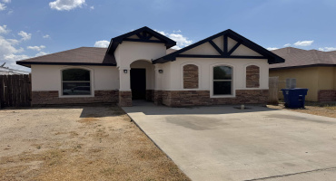4405 Indian River Ave, Laredo, Texas 78045, 3 Bedrooms Bedrooms, 4 Rooms Rooms,2 BathroomsBathrooms,Residential,For Sale,4405 Indian River Ave,20253931