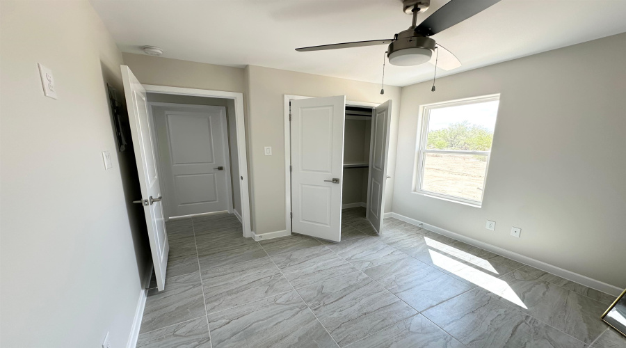 5023 Carambola Ln., Laredo, Texas 78046, 3 Bedrooms Bedrooms, 5 Rooms Rooms,2 BathroomsBathrooms,Residential,For Sale,5023 Carambola Ln.,20253933