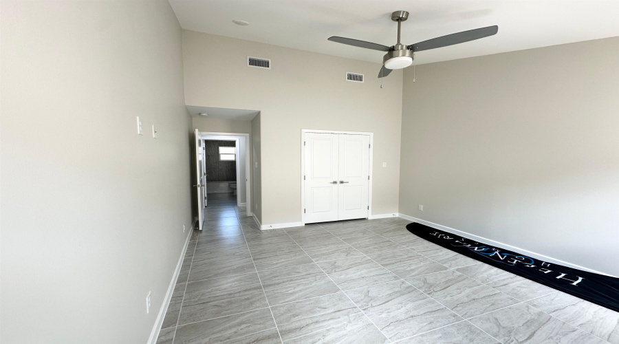 5023 Carambola Ln., Laredo, Texas 78046, 3 Bedrooms Bedrooms, 5 Rooms Rooms,2 BathroomsBathrooms,Residential,For Sale,5023 Carambola Ln.,20253933