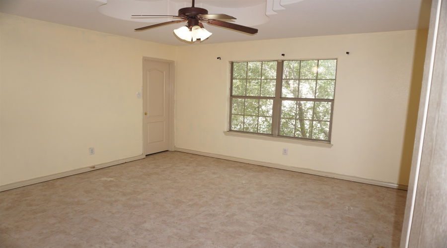 4248 Dorel Dr, Laredo, Texas 78043, 3 Bedrooms Bedrooms, 5 Rooms Rooms,2 BathroomsBathrooms,Residential,For Rent,4248 Dorel Dr,20253934