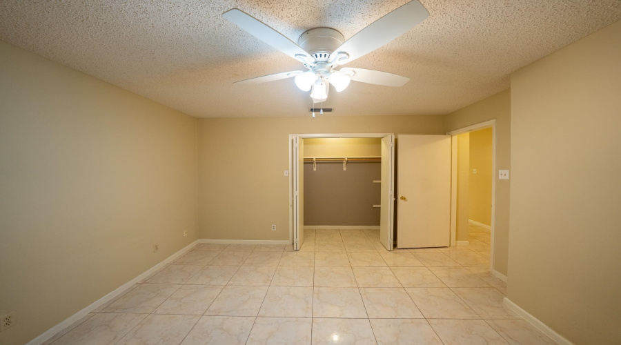 725 Baretta Ct, Laredo, Texas 78043, 3 Bedrooms Bedrooms, 7 Rooms Rooms,2 BathroomsBathrooms,Residential,For Sale,725 Baretta Ct,20253946