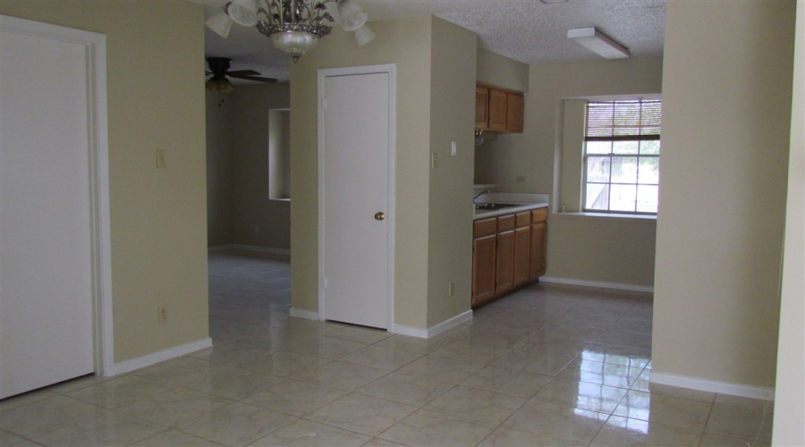 725 Baretta Ct, Laredo, Texas 78043, 3 Bedrooms Bedrooms, 7 Rooms Rooms,2 BathroomsBathrooms,Residential,For Sale,725 Baretta Ct,20253946