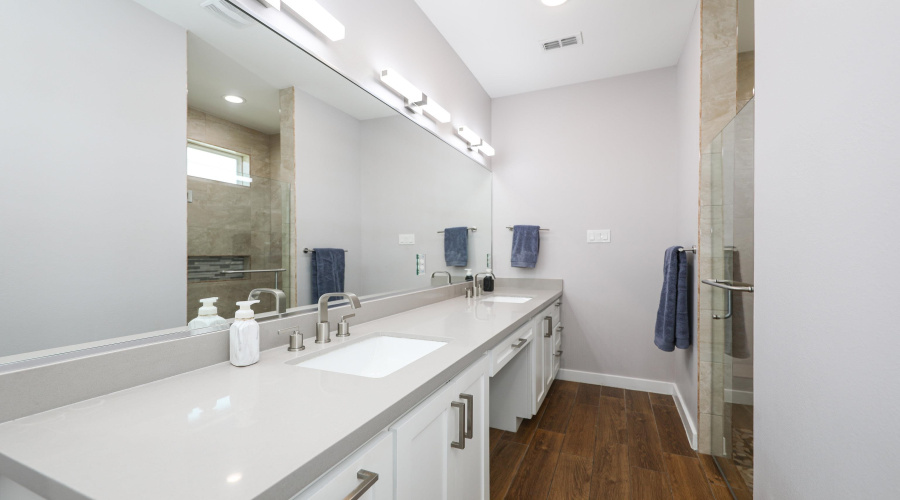 511 Prado Dr, Laredo, Texas 78045, 4 Bedrooms Bedrooms, 7 Rooms Rooms,2 BathroomsBathrooms,Residential,For Sale,511 Prado Dr,20253949
